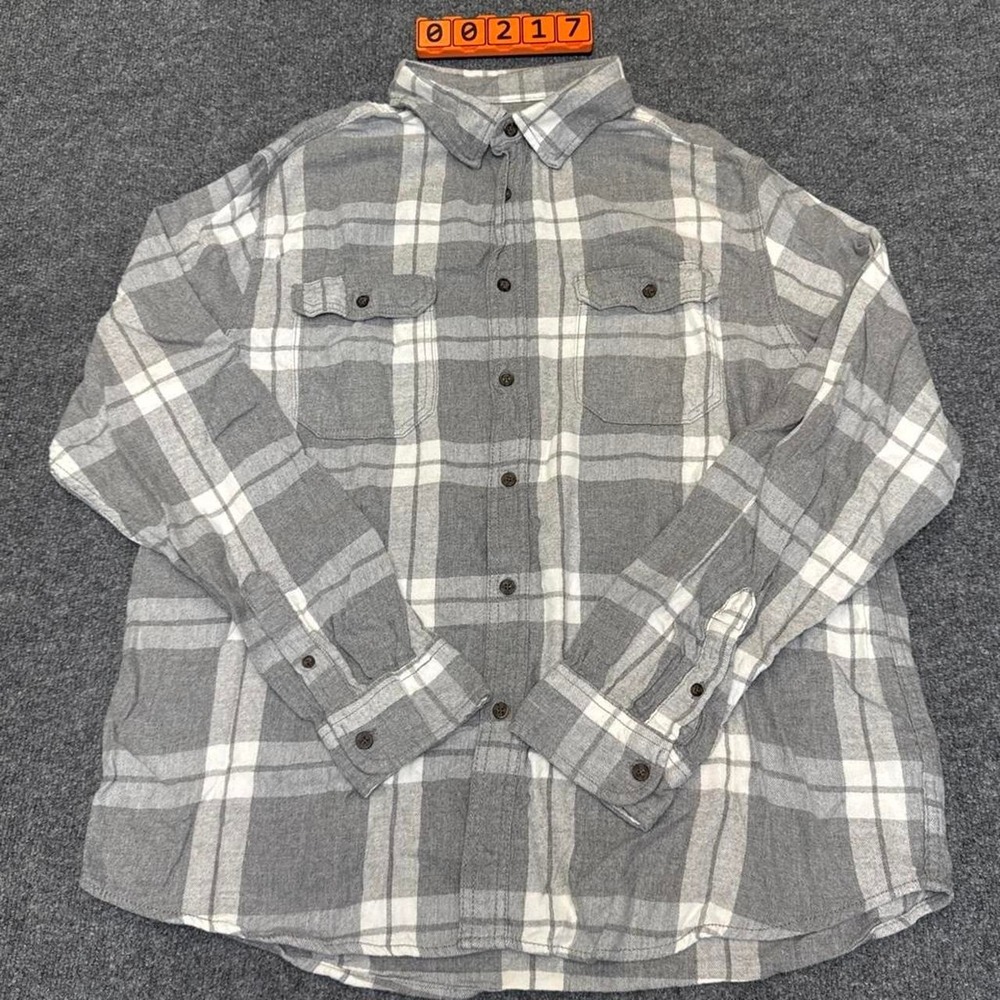 George gray and white plaid flannel shirt in XL
